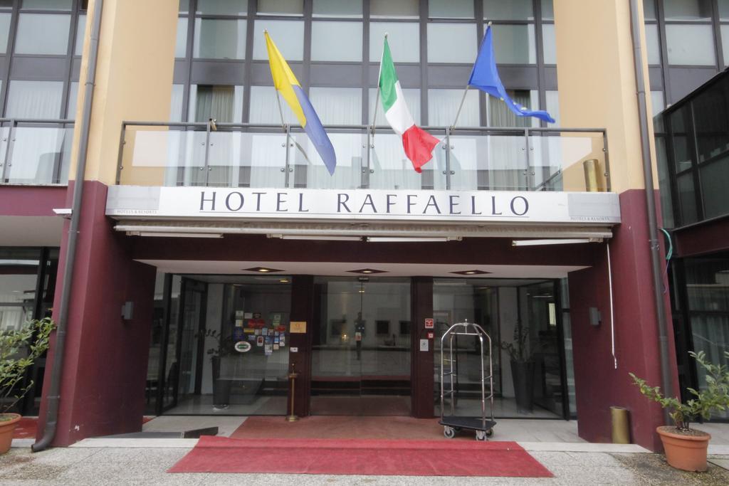 Rmh Raffaello 4*