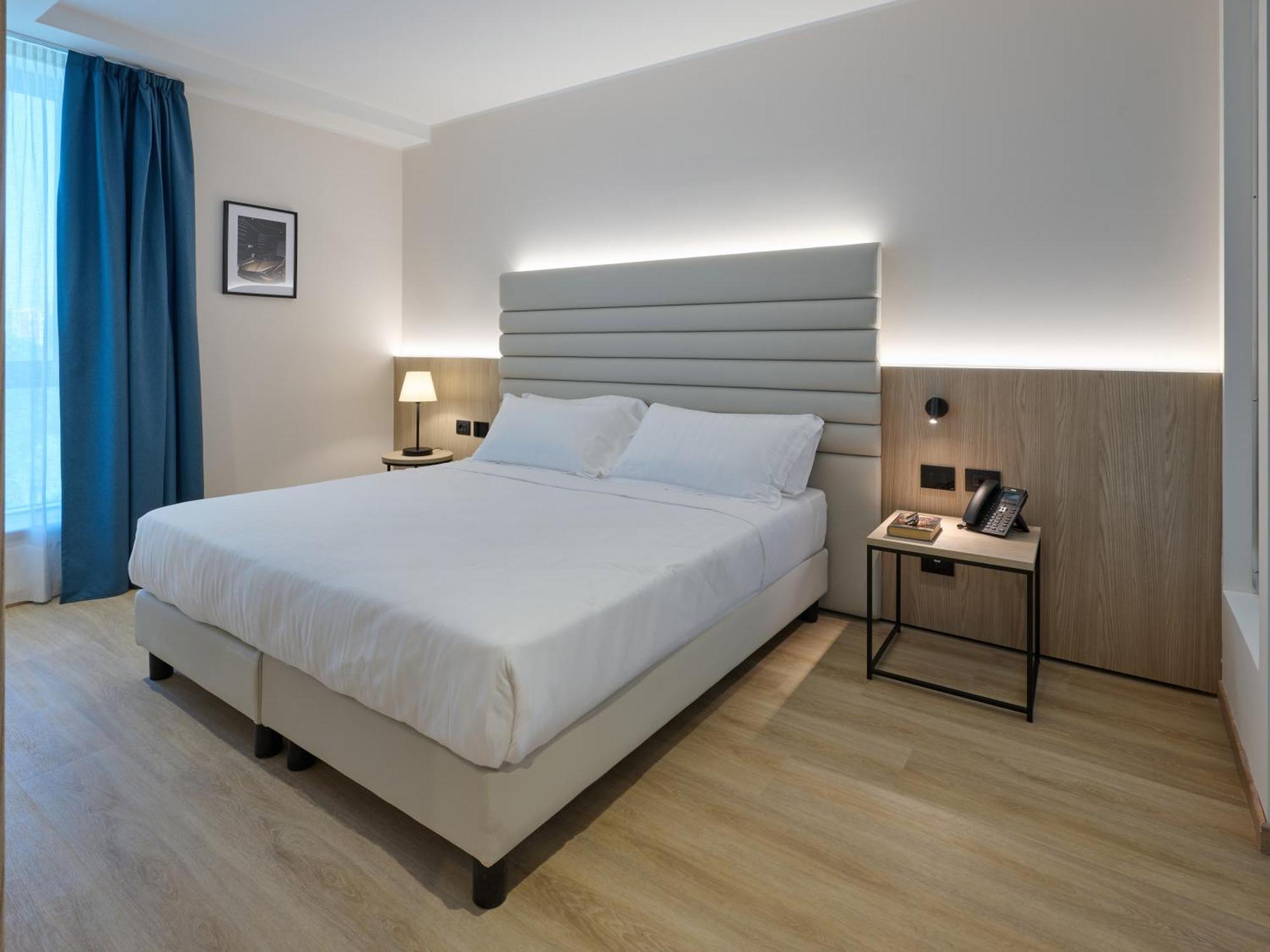 Hotel Rmh Raffaello Modena