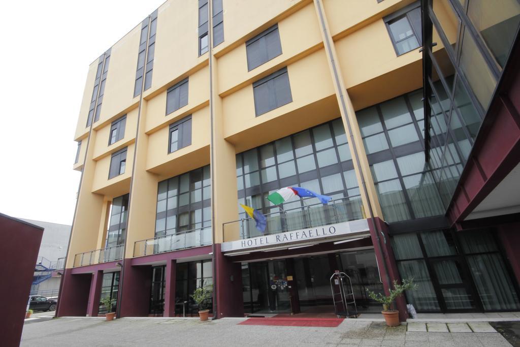 Rmh Raffaello Hotel Modena